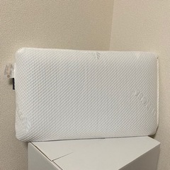 ブルーブラッド　低反発　枕