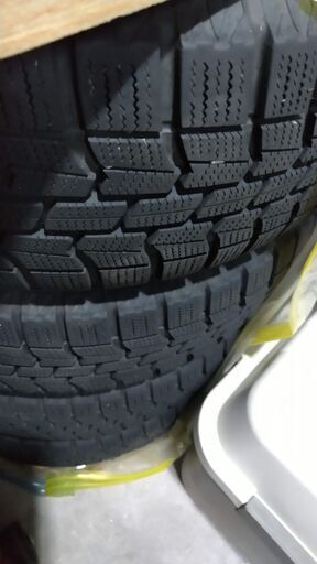 ホンダステップワゴンスパーダRP3用205-60-16アルミ付き４本