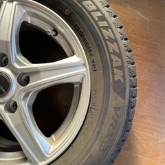 BLIZZAK VRX3 195/65R15 91Q スタッドレスタイヤの画像