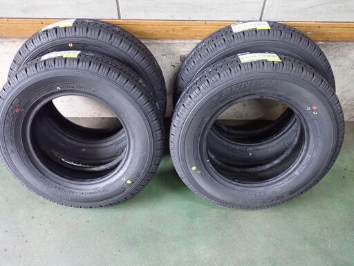 【お取引終了！】★(A-2)軽トラ・軽バンに！DUNLOP 145/80R12 80/78N VAN01 TL 4本セット!工賃込み20,000円！