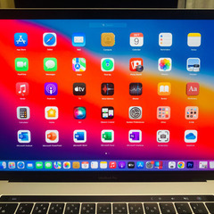 Macbook pro 2016 の画像