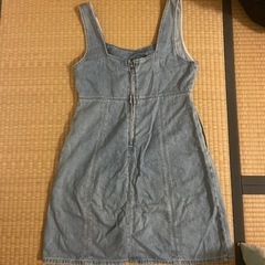サスペンダースカート