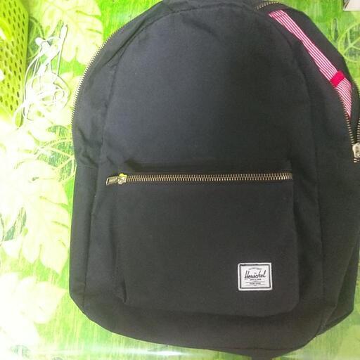 値下げ❗️Herschel リュック (ブラック)