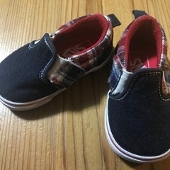 【最終値下げ】アシックス12cm&バンズ12.5cm　シューズの画像