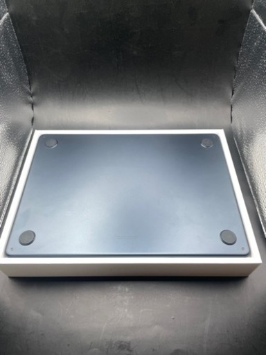 【ほぼ新品】  Apple Macbook Air 2022 M2