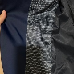 ZARAテーラードジャケットの画像