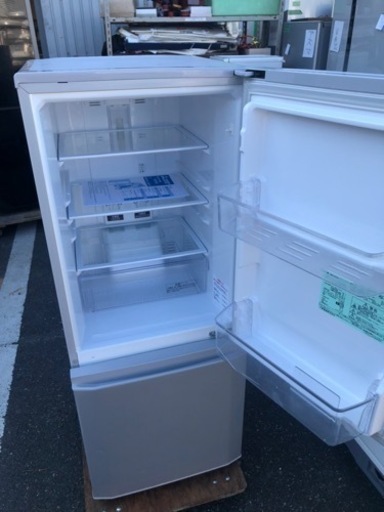 北九州市内配送無料　保証付き　2018年　三菱電機 MITSUBISHI ELECTRIC MR-P15D-S [冷蔵庫 （146L・