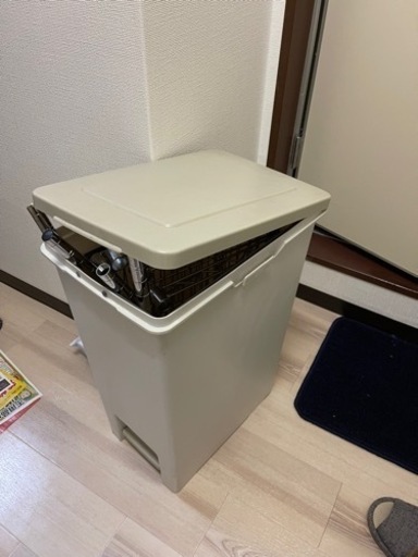 ゴミ箱