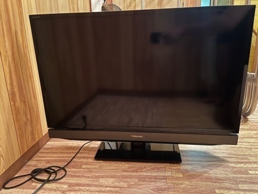 TOSHIBA REGZA 32型　13年製