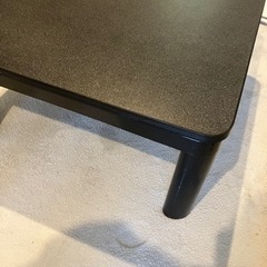 黒のローテーブルの画像