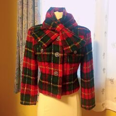 レトロな雰囲気のパンプス　サーモンピンクの画像