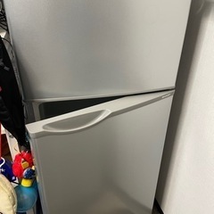 SJ-H12Y-S   一人暮らし用冷蔵庫の画像