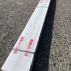 無垢材　フローリング　チーク ユニ(床暖房兼用)  2ケースの画像