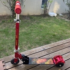カーズ　キックスクーター