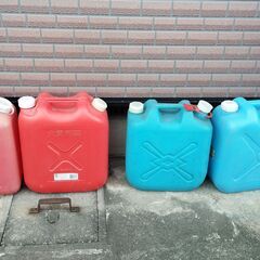 ポリタンク　複数　まとめ買いで値引き
