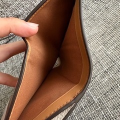 （決まりました！）コーチ　二つ折り財布　ホースアンドキャリッジ　ほぼ未使用の画像