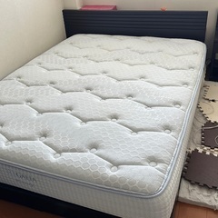ワイドダブルロング　ベッド及びレガリアマットレス　無料でお譲りします