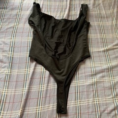 背中オープンタイプレオタードの画像