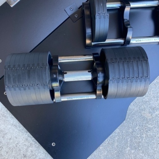 NUO FLEXBELL フレックスベル 32kg 2点セット 可変式ダンベル　北九州　小倉南区インターすぐ　ダンベル　フィットネス　ジム　