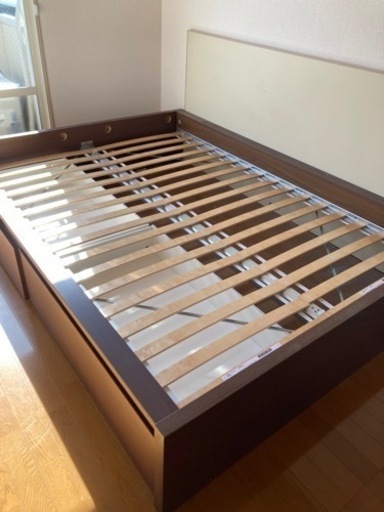 【10月末まで】IKEA ダブルベッドフレーム　マルム　収納付き