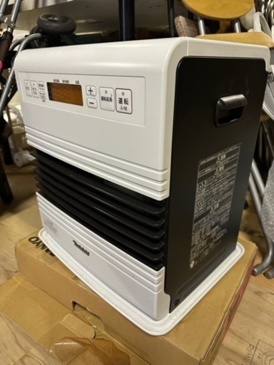 未使用　ダイニチ　ブルーヒーター　木造10畳/コンクリ13畳　2022年