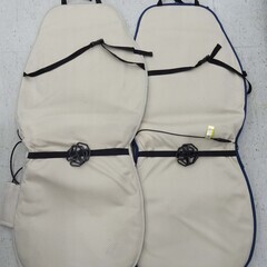【恵庭】カーシートヒーター　冷房＋即暖 クーラー＆ヒーター内蔵 リモコン付　2個セット　アイボリー　ネイビー　中古品　PayPay支払いOK！の画像