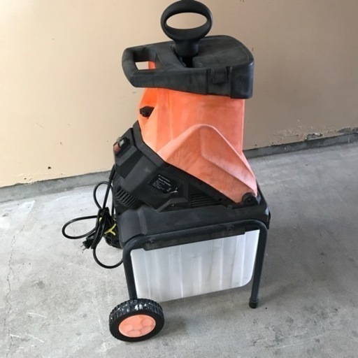 ロ2310-737 YARD FORCE Blade Shredder 枝シュレッダー 動作確認済み キズ汚れ有り 現状渡し