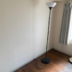 フロアスタンド