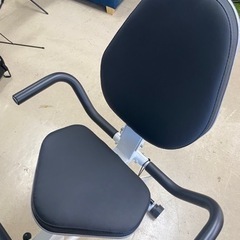 デスク付きエクササイズバイク