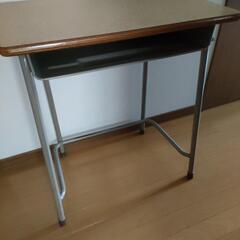 学校　机　　机のみ