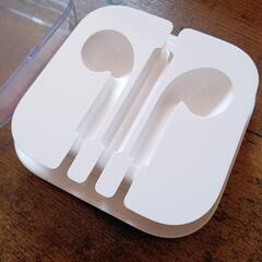 appleステッカー＆イヤホンケースの画像