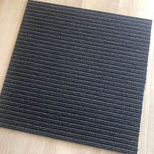 10/29(日)夜希望　東リ　タイルカーペット　60枚