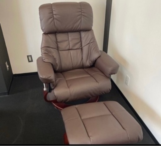 未使用リクライニングチェア×オットマン③
