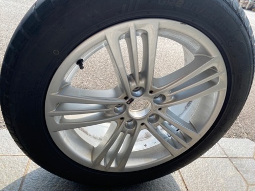 BMW F25 18インチ 純正ホイール タイヤ付き(1本パンク) 中古