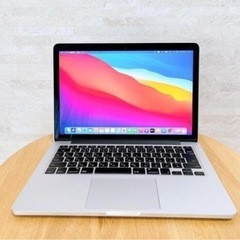 【最新セキュリティ12月特価MacBook Pro 大容量SSD256GB搭載 メモリ8GB Corei5 iPhone 連携 仕事•学校にの画像