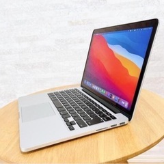 【最新セキュリティ12月特価MacBook Pro 大容量SSD256GB搭載 メモリ8GB Corei5 iPhone 連携 仕事•学校にの画像