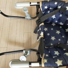 ベビーチェア机取り付け式の画像