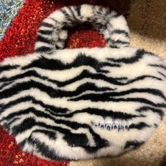 adabat ふわふわトートバッグの画像