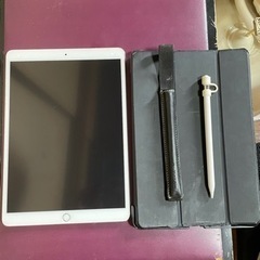 iPad Pro 10.5インチ 64GB シルバー ＋　Apple pencilセットの画像