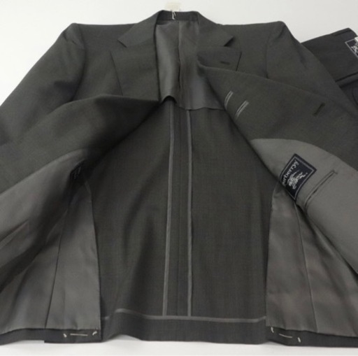 参考価格￥132,000- 新品タグ付き 日本製 Burberrys バーバリー 春夏秋 メリノウール 2つボタン シングルスーツ 