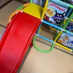 早いもの勝ち！定価10000円のアンパンマン　滑り台　ジャングルジムの画像