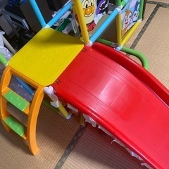 早いもの勝ち！定価10000円のアンパンマン　滑り台　ジャングルジムの画像