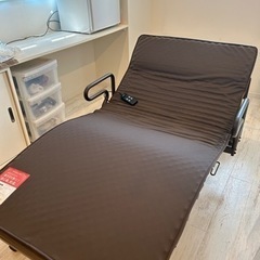 購入者決まりました。折りたたみ電動ベッド