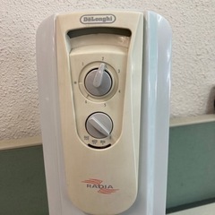 DeLonghi(デロンギ） オイルラジエターヒーター R790812TFSの画像