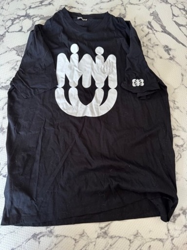 MIUMIUティシャツ