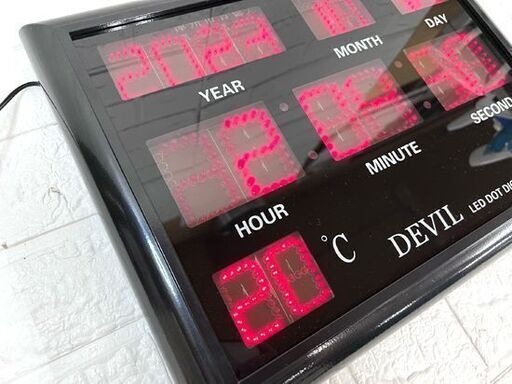 壁掛け LED 時計 デジタル時計 [ DEVIL LED DOT CLOCK ] カレンダー 温度計 クロック 幅40×縦30cm ☆ 札幌市白石区 白石店