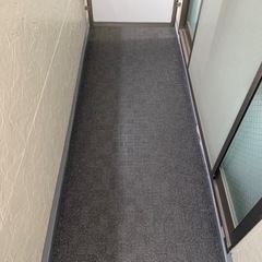 長尺シート工事を行う従業員を募集しています。の画像