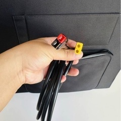 ソーラーパネル 200W 折り畳み式 18Vソーラーチャージャー 高交換率単結晶太陽光パネルの画像