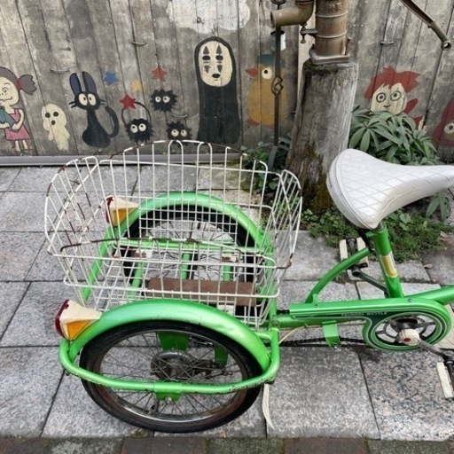 【Ｙ1250】大人用三輪車　ツノダ　前に20・後18インチ　前タイヤ新品　55,600円（防犯・税込）