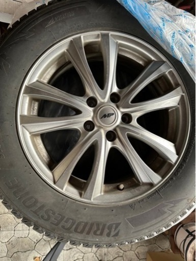 225/65R17102Q  ブリヂストン　ブリザックDM-V3